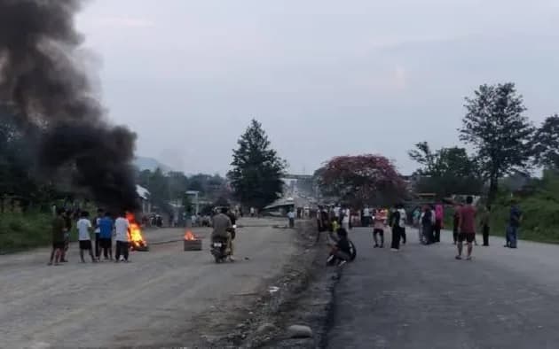 Manipur's long-running Meitei–Kuki-Zo ethnic conflict intensifies as Kuki CSO issues 24hr ultimatum over alleged seizure of relief goods, warns of economic blockade